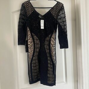 Bebe Women Dress Medium Black Midi Bodycon Netted 3/4 Sleeve V Neck NWT
